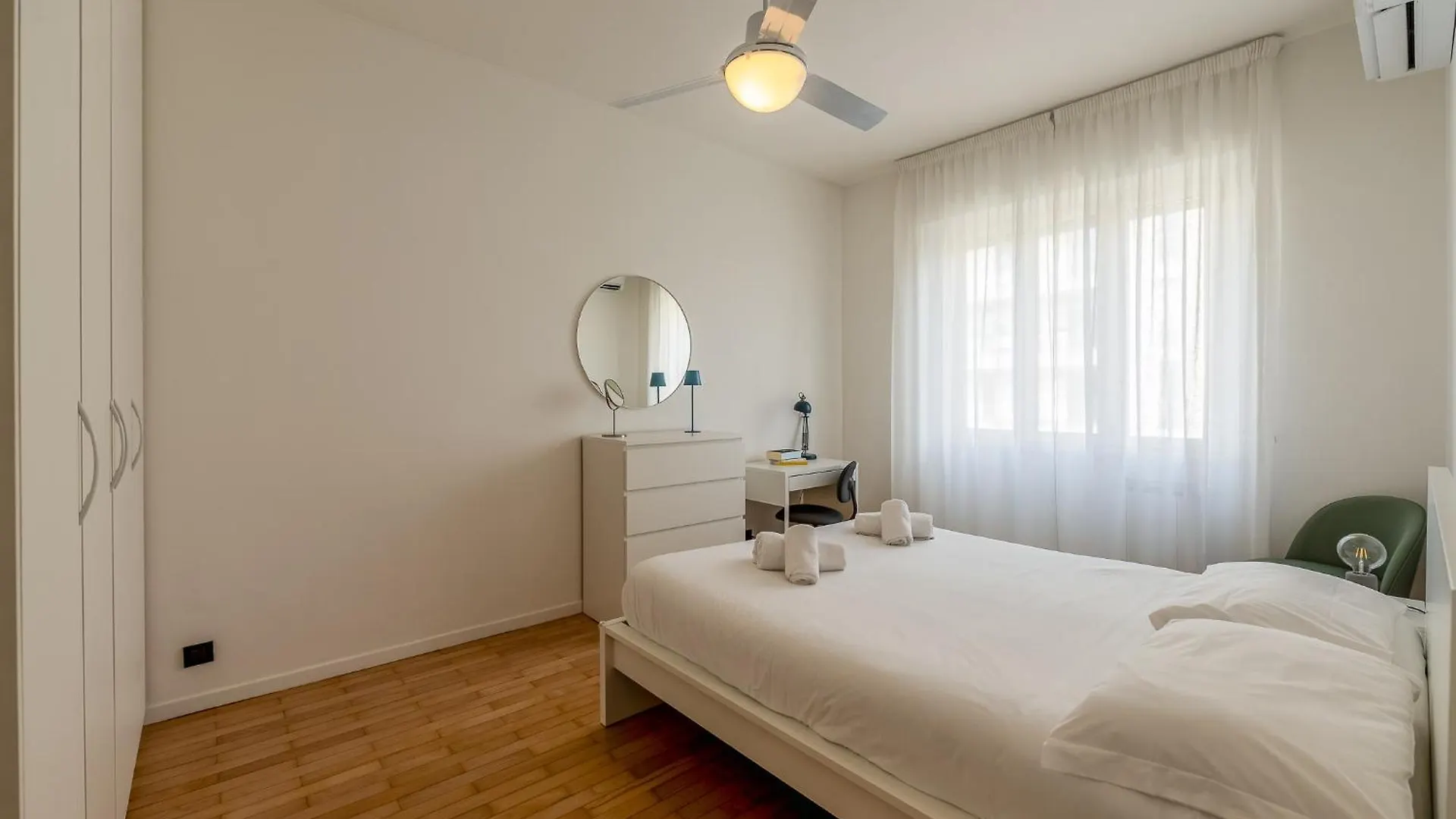 Mac Mahon 9 Apartment Milan 0*,