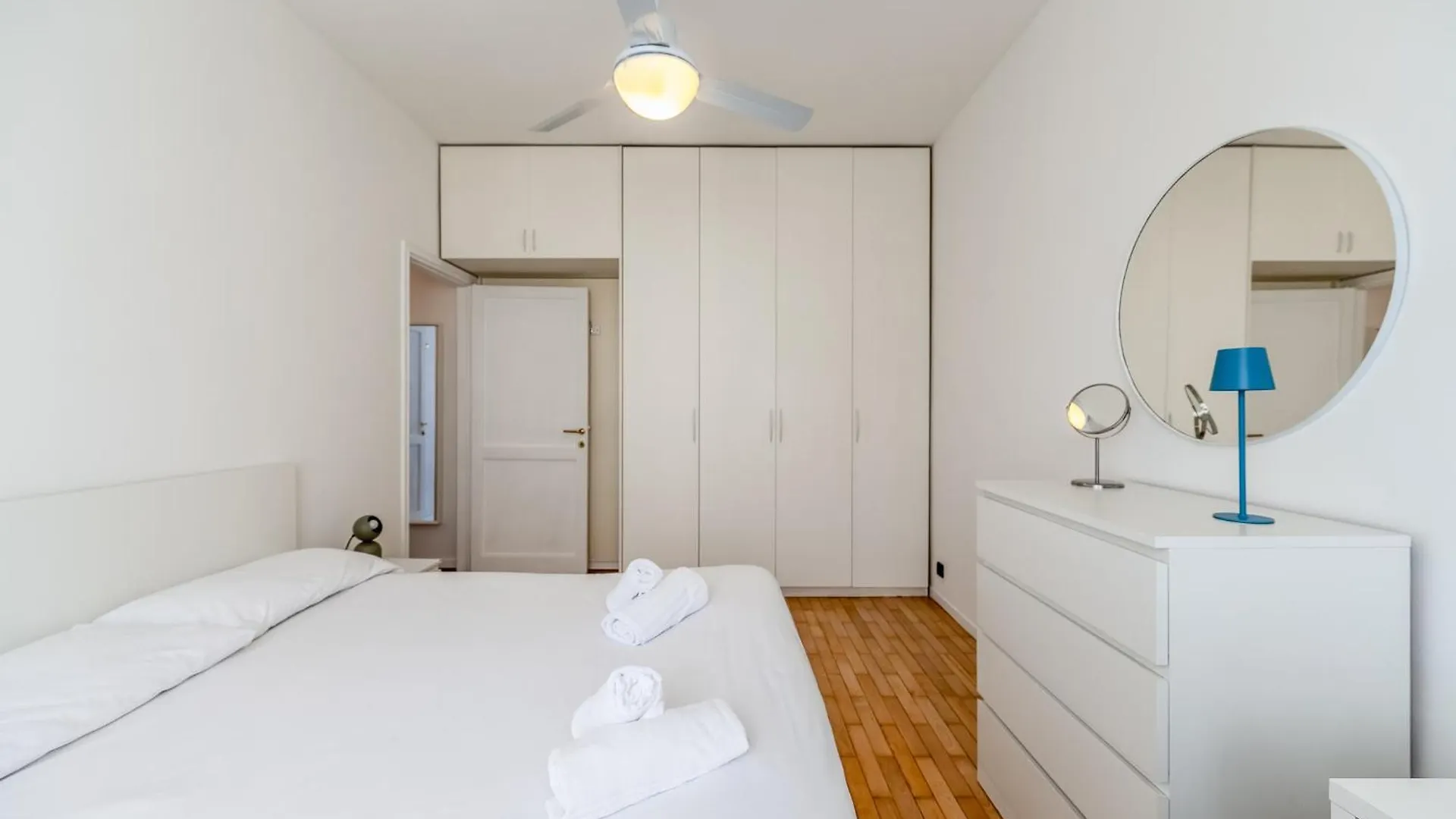 Mac Mahon 9 Apartment Milan
